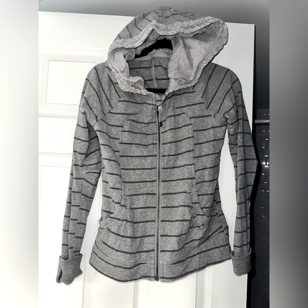 Lulu lemon Jacket 🍋 FLASH SALE